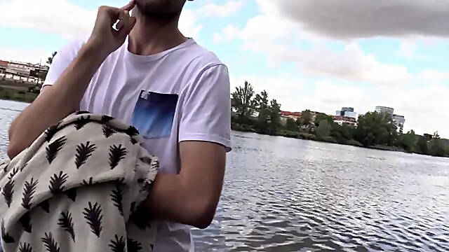 Czech Hunter: Hidden Island Getaway with Ales