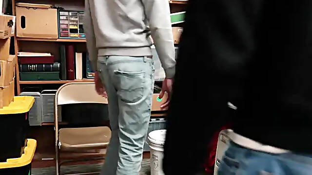 Young Perps: Colluding Criminals on Candid Cam