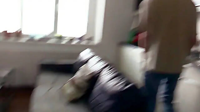 Czech Hunter: Extra Commission for Extra Services