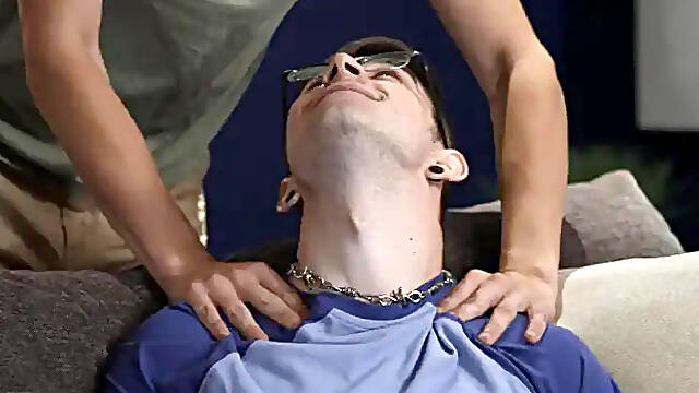 Men: Couch play turns into a gay fuck fest