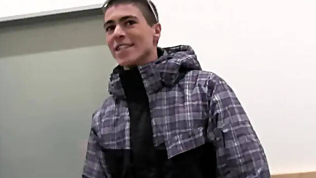 Czech Hunter: Shy but Eager to Explore Together