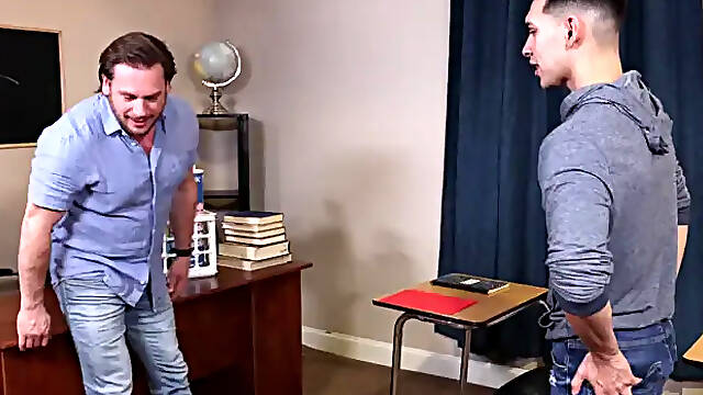 Pride Studios: Hunky Latino Fucks His Twink