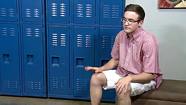 Cock Virgins: Andrews Innocence Meets Jasons Expertise