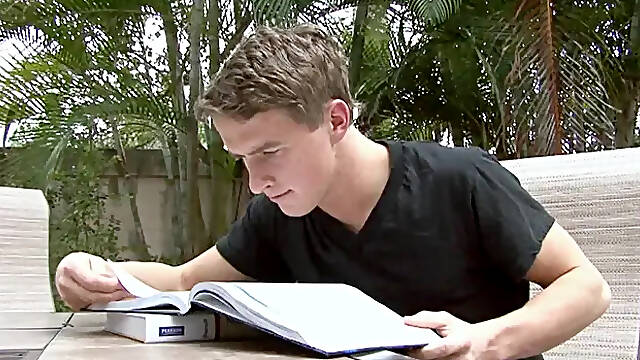 Austin Wilde: Seduction in Tuckers Bedroom