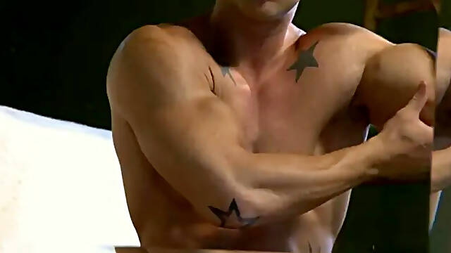 Rod Daily: Rod Daily: Gym Physique Turns into Wild F**k