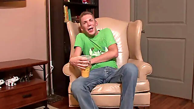 Caucasian Cumshots for Your Pleasure