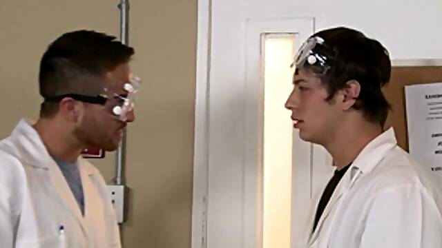 Big Dicks At School: Big Dicks In Chemistry Lab