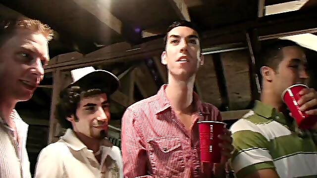 A salacious gay sucks his buddies' wangs at a party