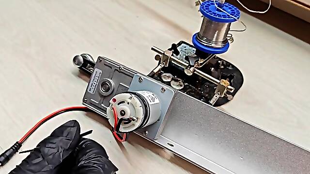 DIY screw machine unpacking, assembly and anal test.