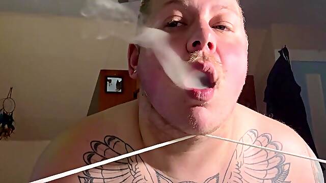 Smokin' & Chocking Myself