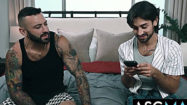 DISRUPTIVE FILMS - Drew Valentino Shows GF & Stepbrother How Vanilla That guy Actually Is