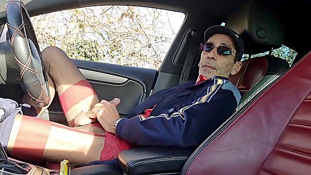 Bulgarian mature Gypsy wench bangs himself in side the car to be seen in homo cruising area