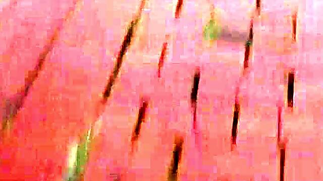 Jogging homosexual butt