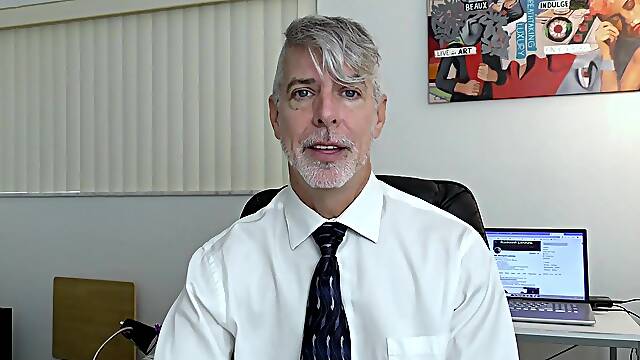 ManPuppy: Lascivious Dad Richard Lennox Gulped Down My Teachers Cum