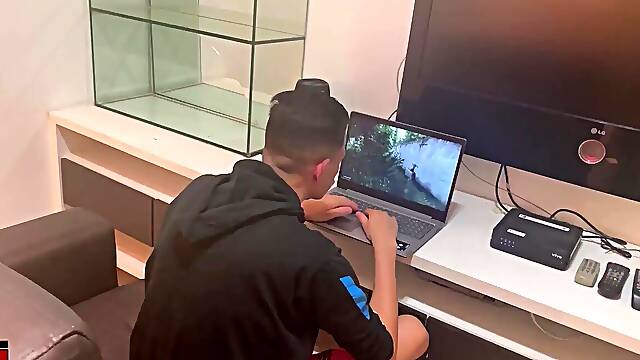 DANDO O CUZINHO