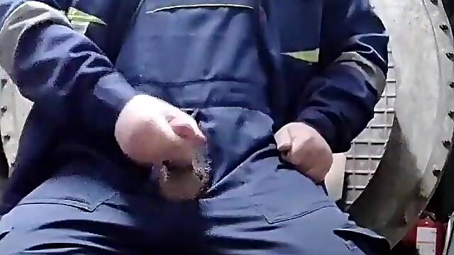 Gentle and unhurried masturbation of a Russian homosexual stud!