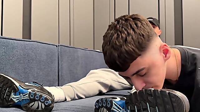 Bottom sniffs perspired socks and gets a creampie