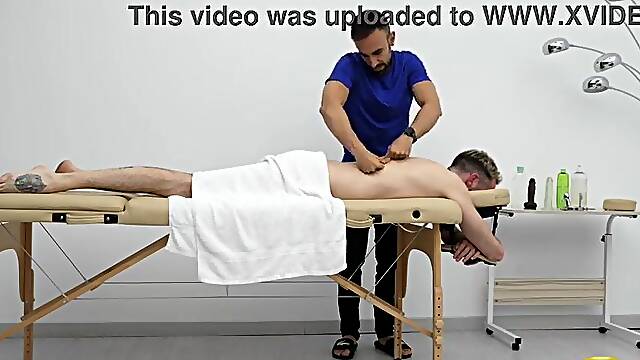 Tantric massage by a str8 man