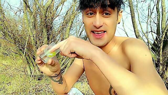 Gummy hairy men in backside , swallowing gummy bears with jism and piss on gummy bears - vore