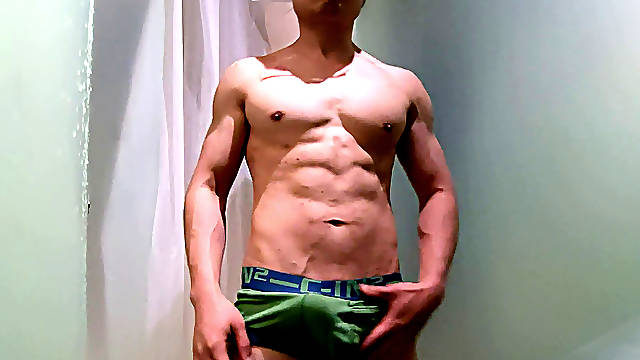 Douche, cum spread
