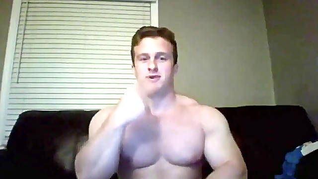 Off season beefy bodybuilder jack off & spunk