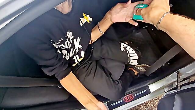 Extreme shock , A puppy nailed on the hood of a car near truckers seeing our fuck no condom