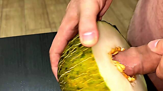 Funbag wants to FUCK and I give her prick all the way down - Fruit nail Sex with fruits food cumshot on food