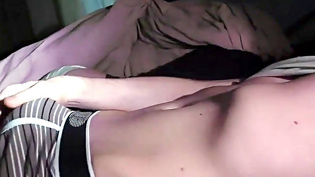 Step-brother sleeps-HAPPYBIGTHINGS.COM