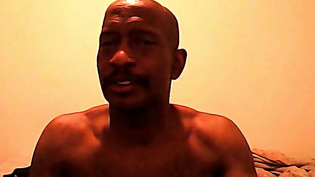 Dan M Stl black male Bottom. Evening Flexing, culo 1