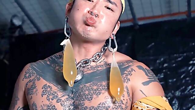 YOSHIKAWASAKIXXX - super-naughty Yoshi Kawasaki gulps His Own urinate