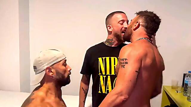 Dp double penetration dp glad slot