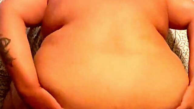 Chub using fake penis