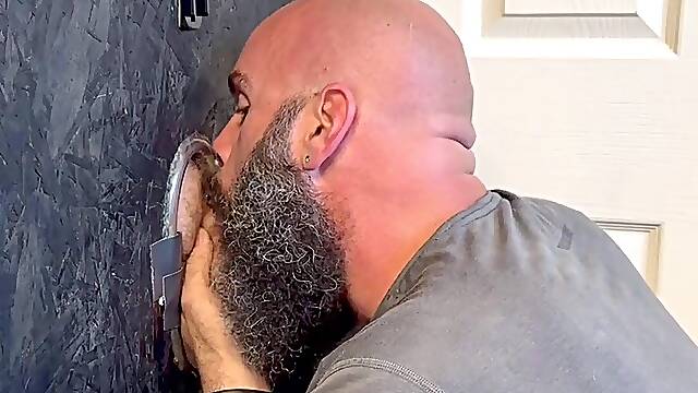 Fat Ginger spunk-pump Breeds me at Gloryhole