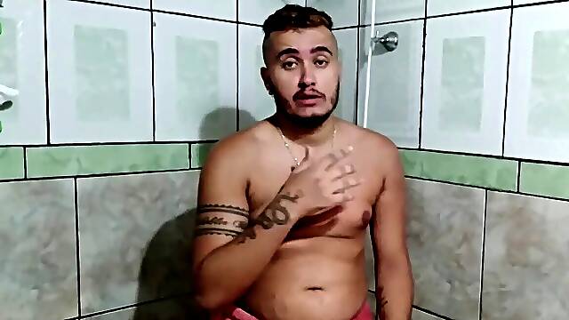 Bandit stroking the police officers sonnie