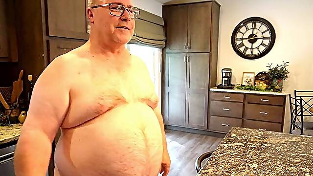 Handyman John masturbates Off Again