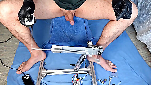 DIY screw machine unpacking, assembly and buttfuck test.