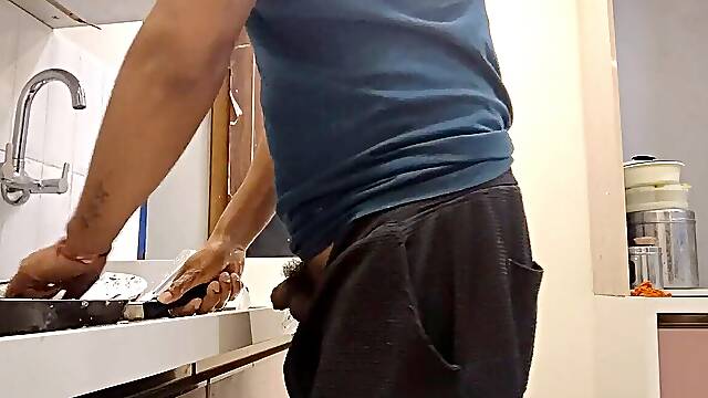 Ek bar ki ladki ke liye main khada ho gaya khidki Se