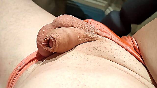 Multi-orgasm precum dumping from Lelo wise vibrator