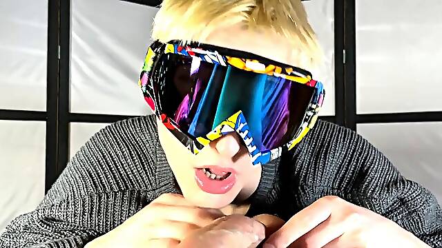 Cute fellow tongues cum