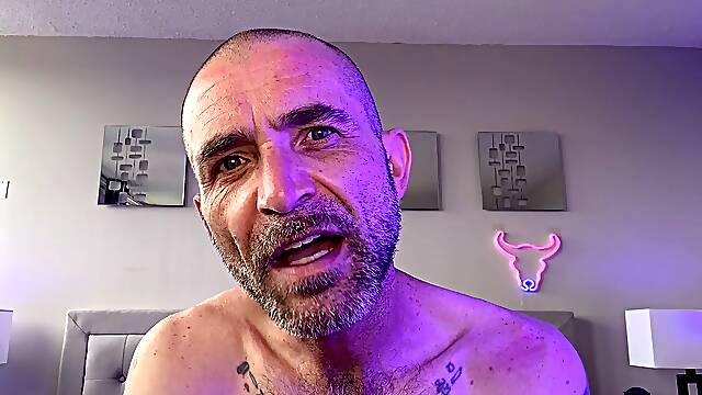 Daddy’s going to fellate you up like a balloon