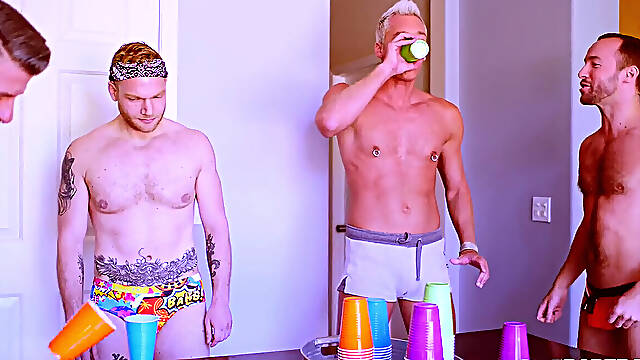 Barebackthathole Silver Steele Barebacks Alex Hawk After hook-up party