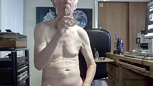 Private Show - Strip,gargle Dildoes and jizm Shot