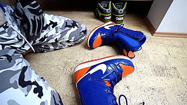 Nailing, stomping, wanking off with nike vapen snowboard footwear