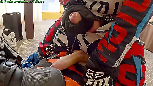 Nuzzle, slurp, stomp by friends mx boots and getting jerked off