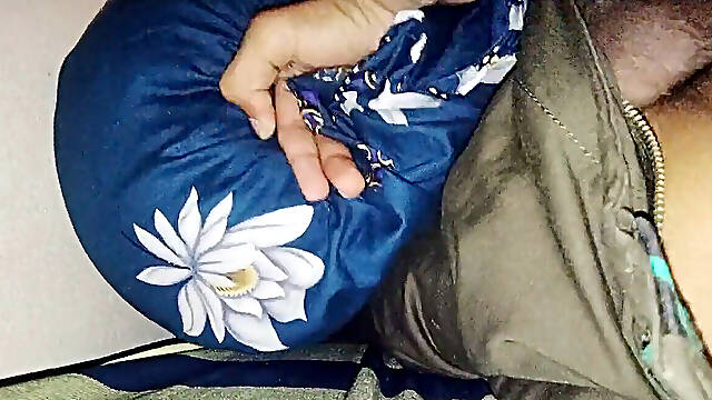 Hardcore orgy with myself,want to inhale my dick?
