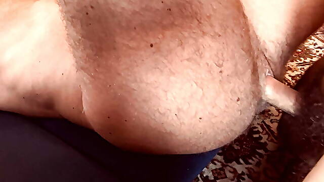 GIPSY BAREBACK FUCKS AND CUMS ON MUSCULAR BOTTOM WITH CREAMPIE FIST AND BOTTOM CUM