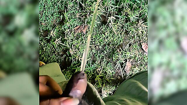 Small Penis College Boy Pissing Outdoor Teen pissing , naked , Sri lankan teen showing his tiny penis 