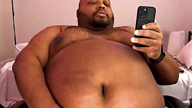 Horny on my day off and working on keeping this belly growing.