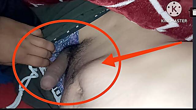 Wow First time in Midnight i touch my step brother big cock