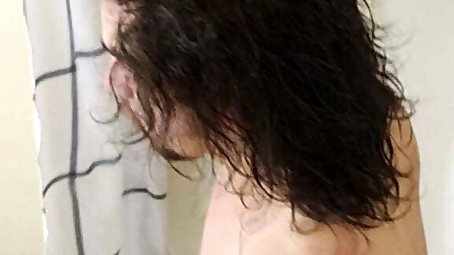 Such a bif cock for such a small man